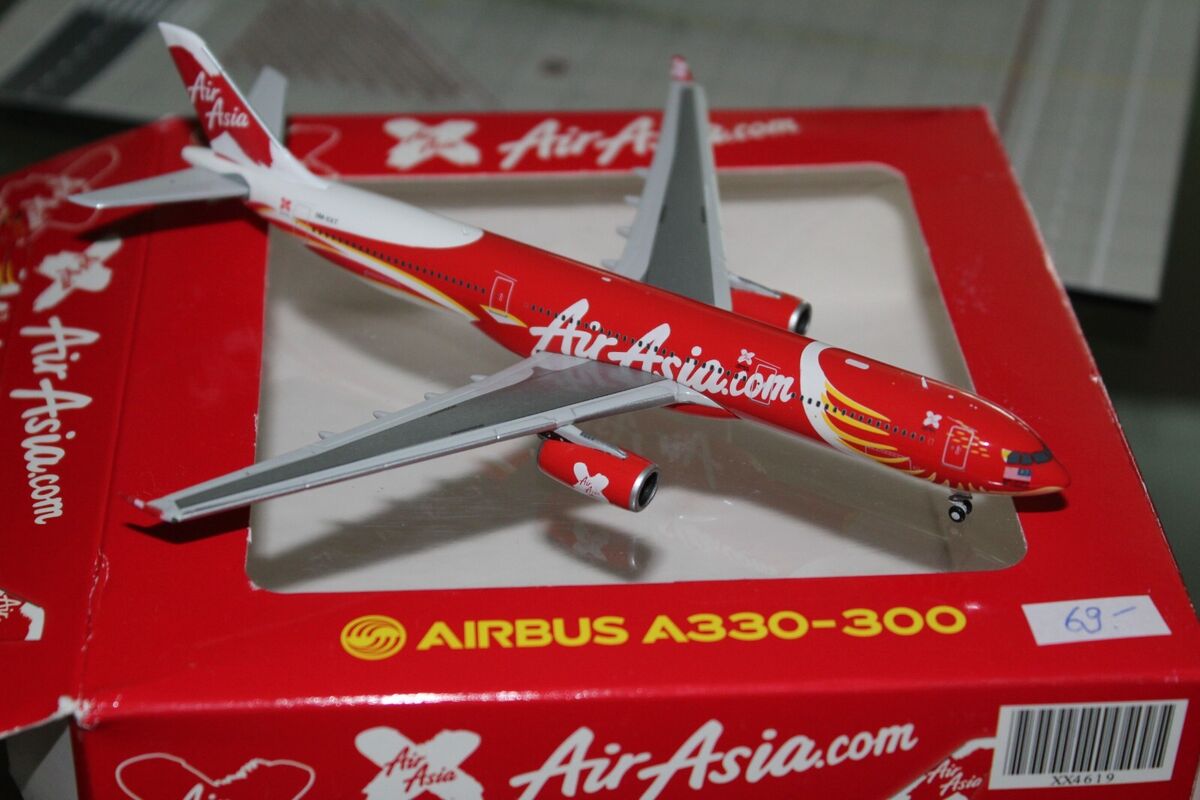 Air Asia A330-300 (9M-XXT), 1:400, JCWings, RARE | eBay Air Asia A330-300 (9M-XXT), 1:400, JCWings, RARE | eBay