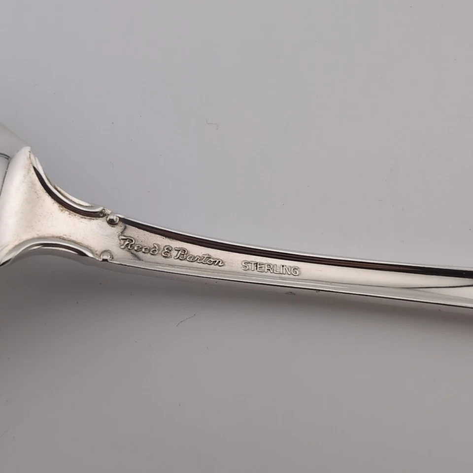 Juego de servir ensalada de plata esterlina Reed & Barton Hampton Court - 9 1/4" Foto 3 de 3