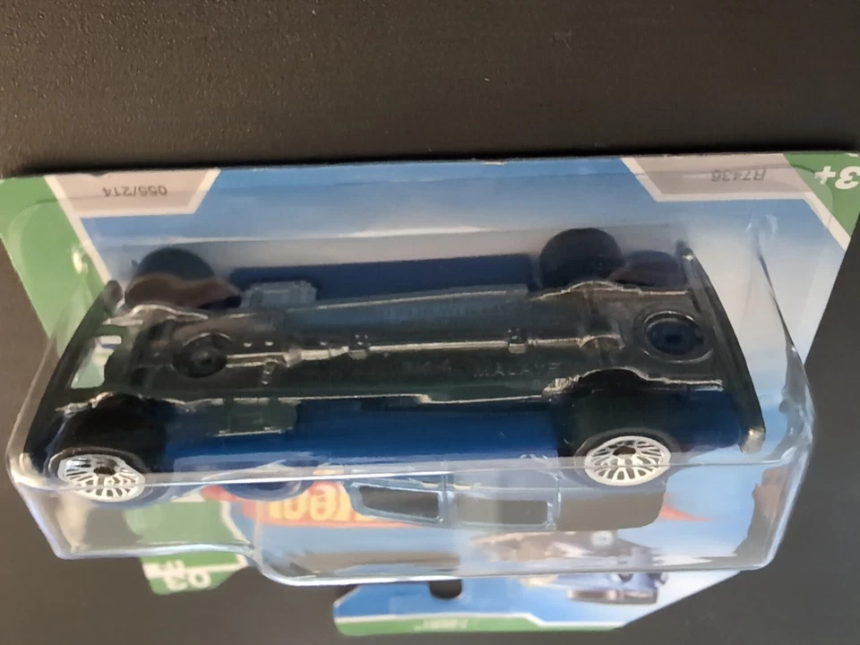 Tarjeta corta Hot Wheels 2010 Treasure Hunt Classic Packard 3/12 azul  Foto 2 de 3