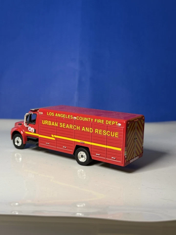 Greenlight 1:64 Durastar Custom Los Angeles County Fire Urban Search & Rescue - Image 4 of 4