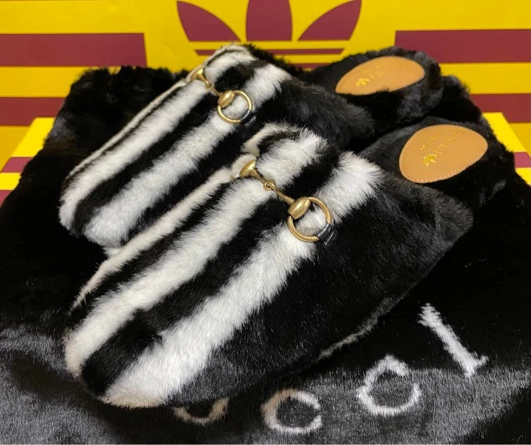 Pantoufles Gucci x Adidas fourrure horsebit IT 38 25 cm neuves dans leur boîte produit officiel
