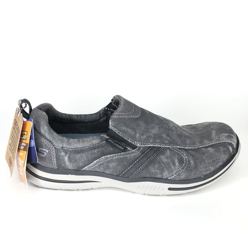 Skechers Mens 8.5 Memory Foam Slip-On 