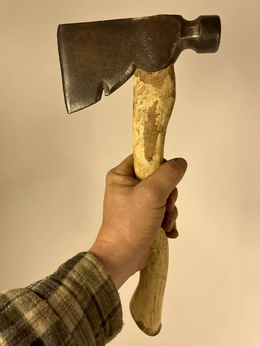 Vintage True Temper R2S Hatchet Rigging Roofing Carpenter s Axe Hammer Nice