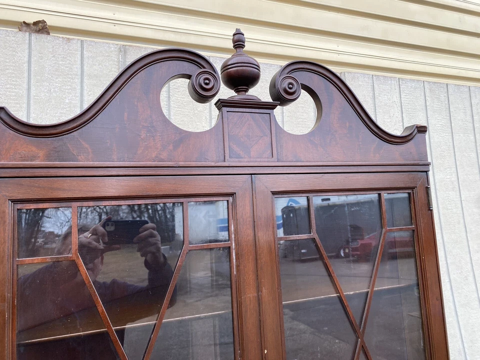 65175 Antiguo Gabinete de China Esquina de Caoba Curiosidades Foto 3 de 4