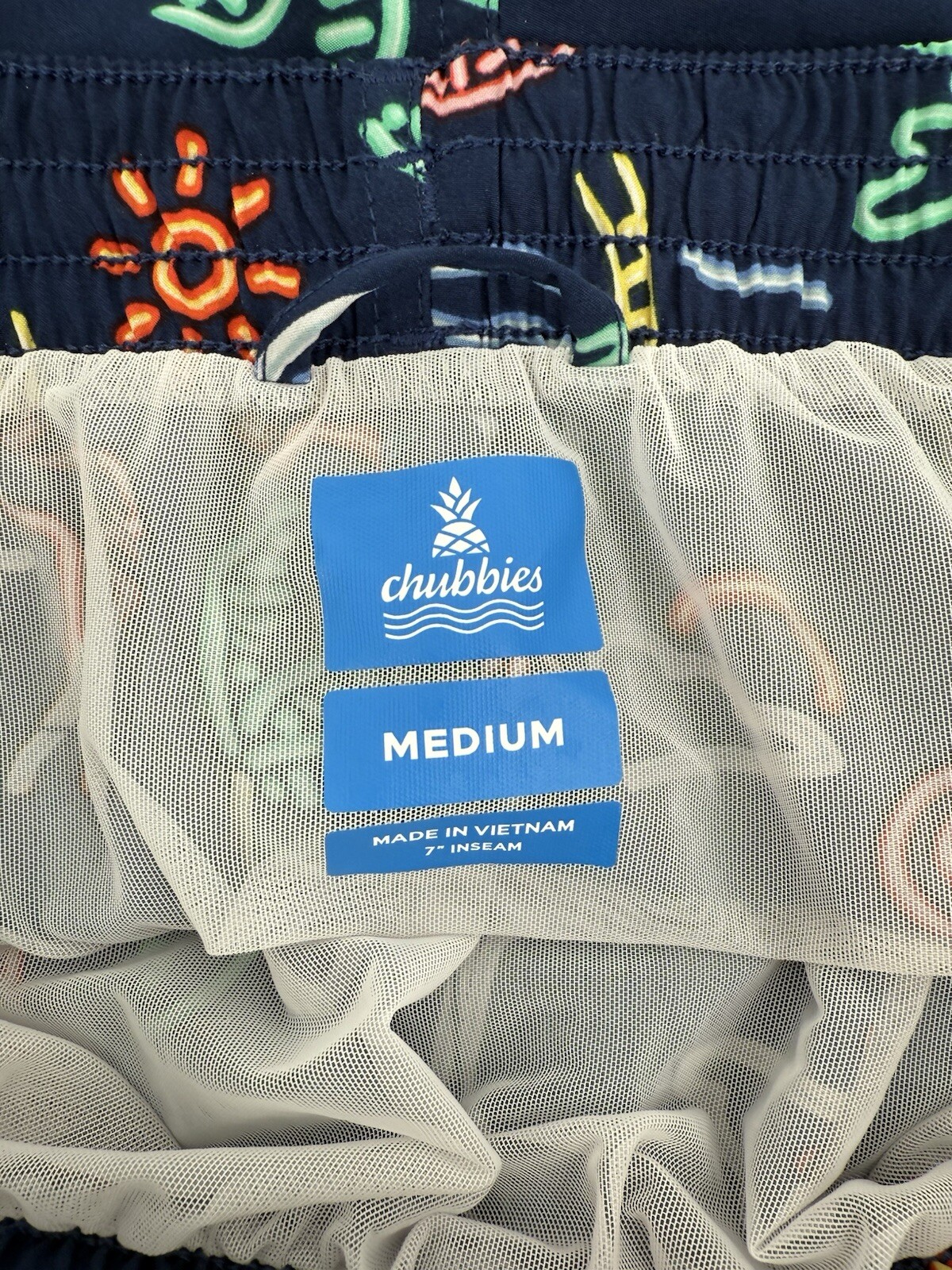 Chubbies The Neon Lights Swim Trunks Size Medium Stretch 7” Inseam Tropical