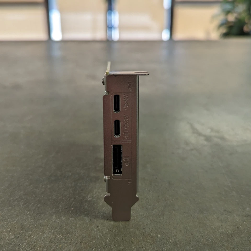 Original 2GT22 02GT22 FOR Dell PCIe Card I/O 2x USB3.1 TYPE-C 1x Display Port DP - Image 2 of 4