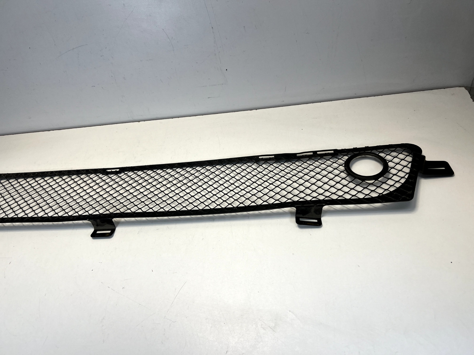 2006 - 2011 Aston Martin V8 Vantage Front Lower Bumper Grille Mesh OEM