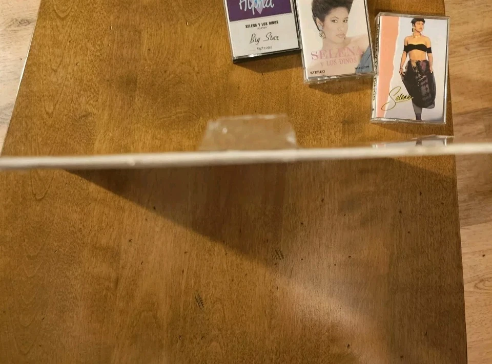 RARE SELENA Y LOS DINOS Tapes $ Los Dinos Record  - Image 4 of 4