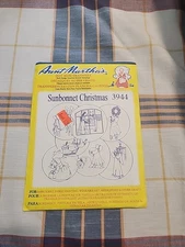 Vintage Aunt Martha's Sunbonnet Christmas 3944 Hot Iron Transfers Crafting New