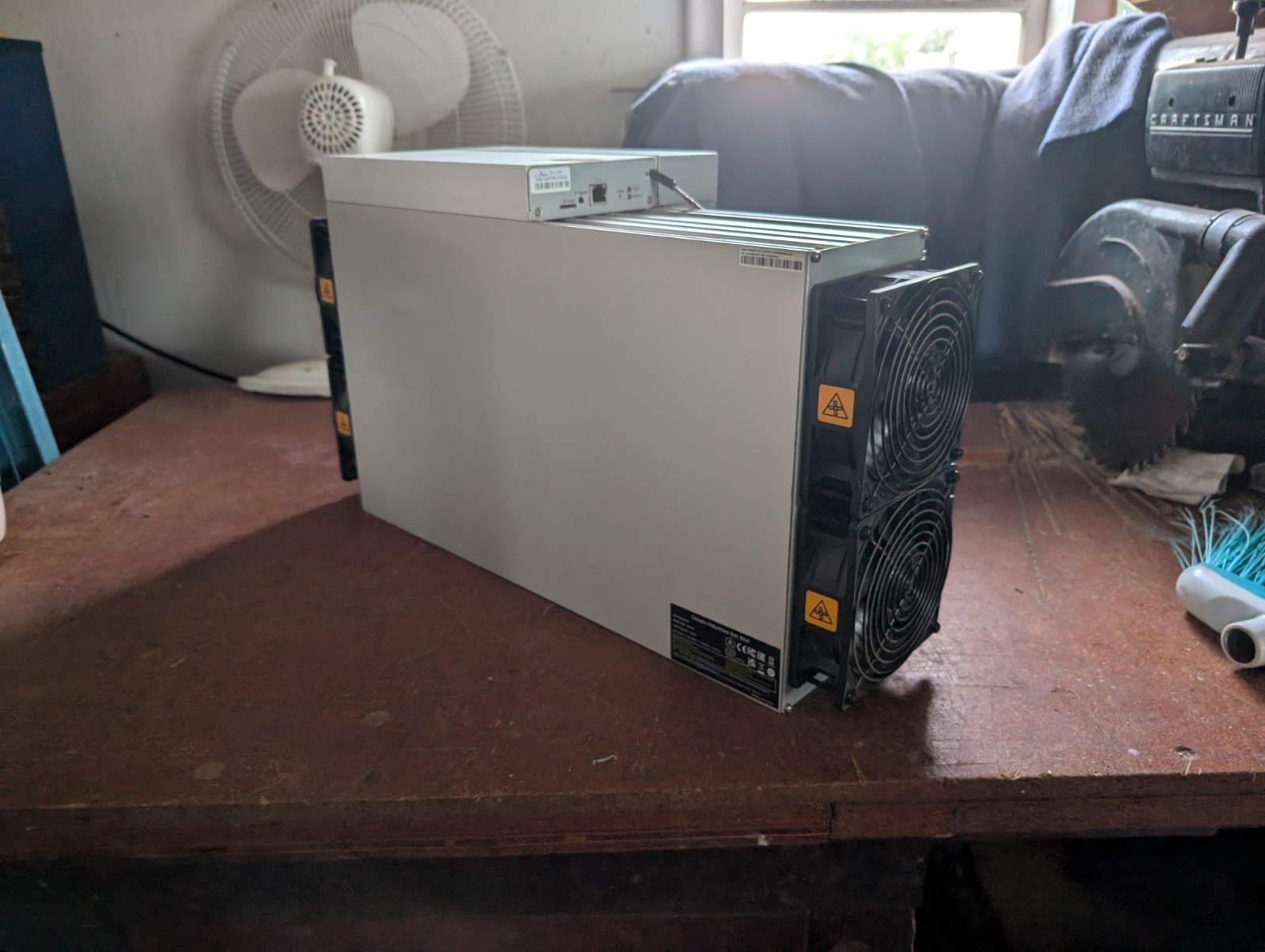 Bitmain Antminer E9 Pro 3780M