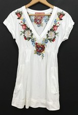 Johnny Was Embroidered Floral White Cotton V-Neck Mini Dress Size M