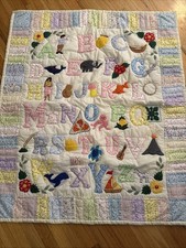 Hawaiian Style ABC quilt baby crib blanket comforter hand quilted wall hanging