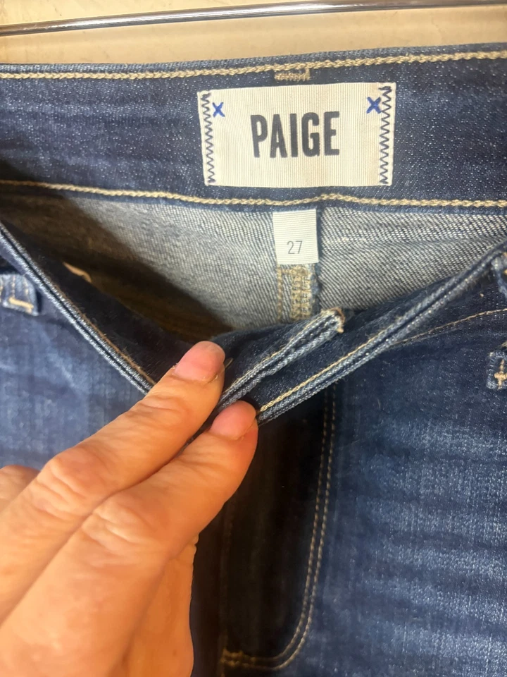 Pantalones cortos de mezclilla para mujer PAIGE Jimmy Jimmy talla 27 Foto 3 de 4