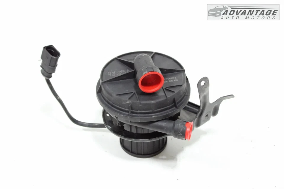 2012-2018 AUDI A6 QUATTRO C7 3.0L ENGINE MOTOR AIR INJECTION PUMP & BRACKET OEM - Image 4 of 4