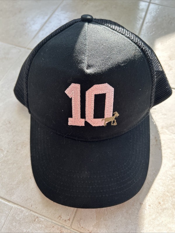 Lionel Messi Hat, Messi 10 Hat, GOAT #10 Trucker Hat - Football Town!!