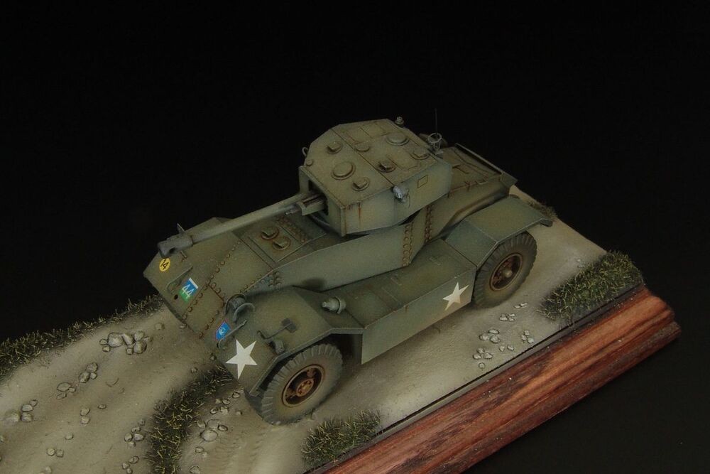 Hauler Models HLP72023 - 1:72 AEC Mk III Armored Vehicle - Accessories