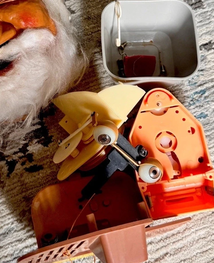 Vintage Laffun Head Santa Claus Peter Figuren Bibi Products *Repair/Parts* - Image 3 of 4