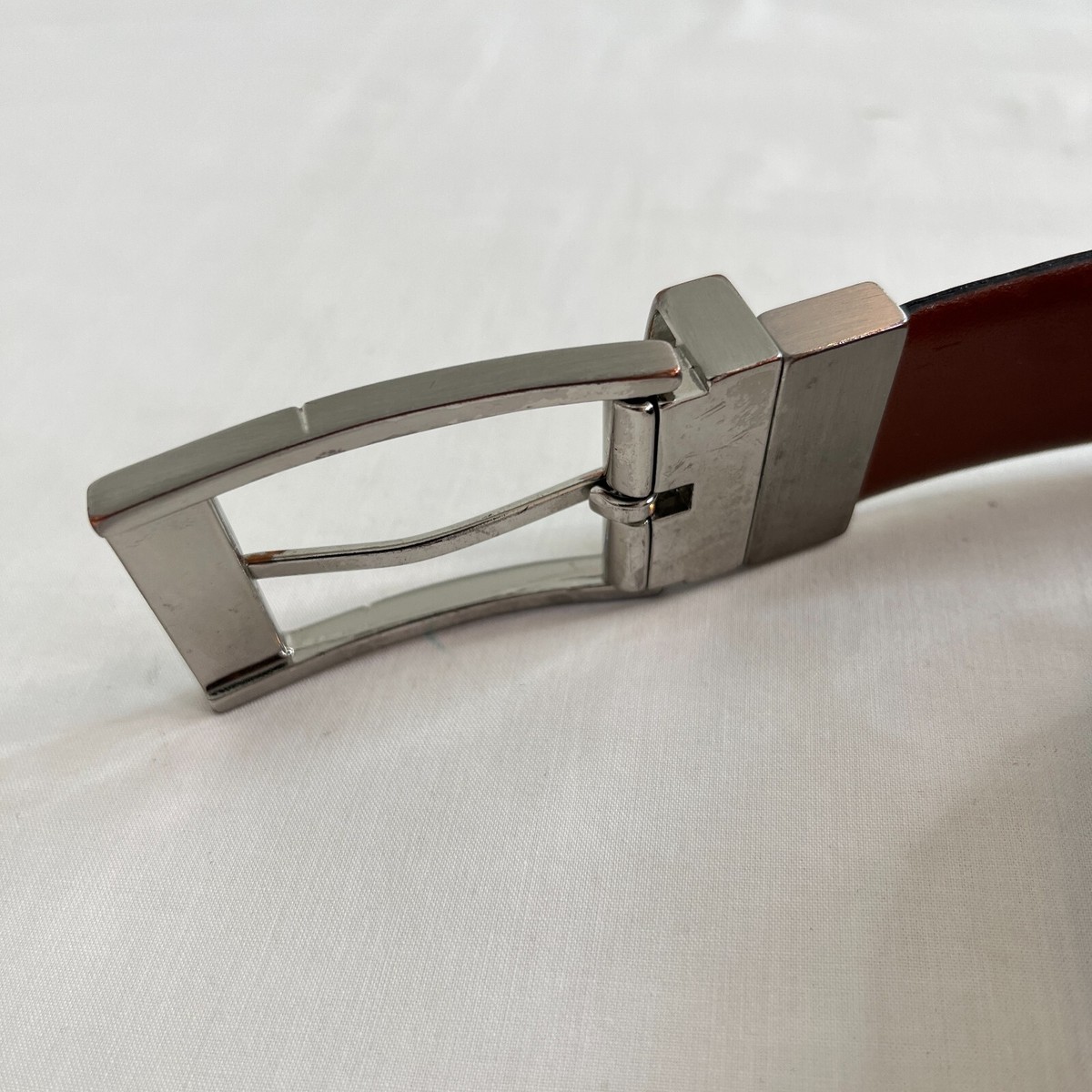 Ted Baker Belt Mens 33 Smooth Brown Leather Silver Buckle  display picture 1