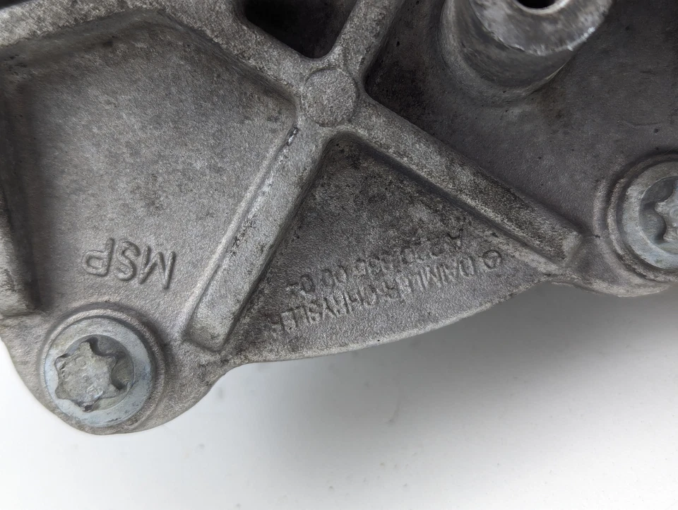 Держатель дифференциала передней оси 03–06 Mercedes W211 S430 S500 4Matic 2203350101 - Изображение 3 из 4