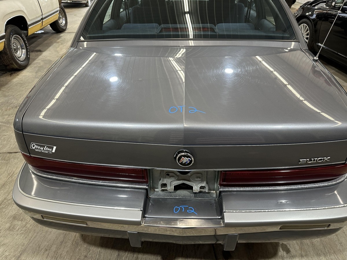 ヴィンテージ DENNISON ミニタグ　一箱　b26 1992-1996 Buick Roadmaster SDN Rear Trunk Decklid Lift Gate Gun