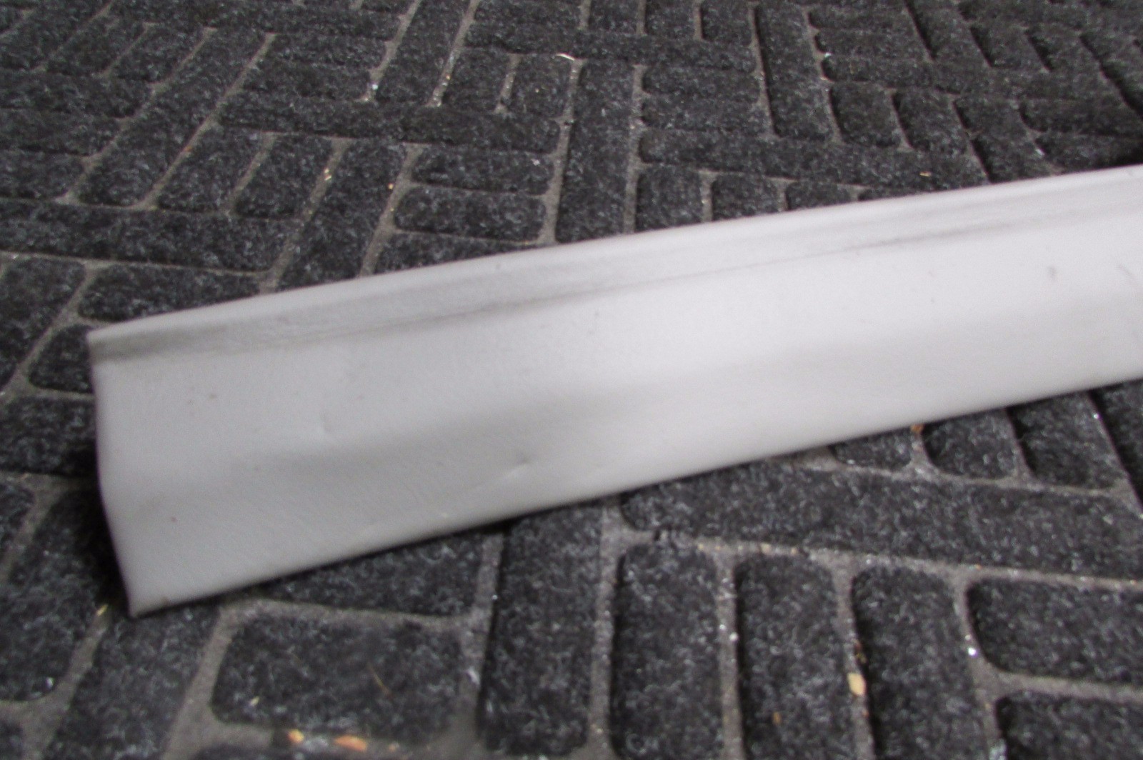 Ferrari 360, Upper Interior Back Window Trim, Grey, Used, P/N 65073319