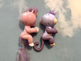 Fingerlings 7 Baby Monkey & 2 unicorn lot different WowWee used