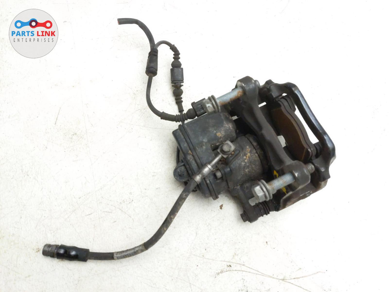 2016-2020 BENTLEY BENTAYGA REAR RIGHT DISC BRAKE CALIPER ACTUATOR PADS ASSEMBLY