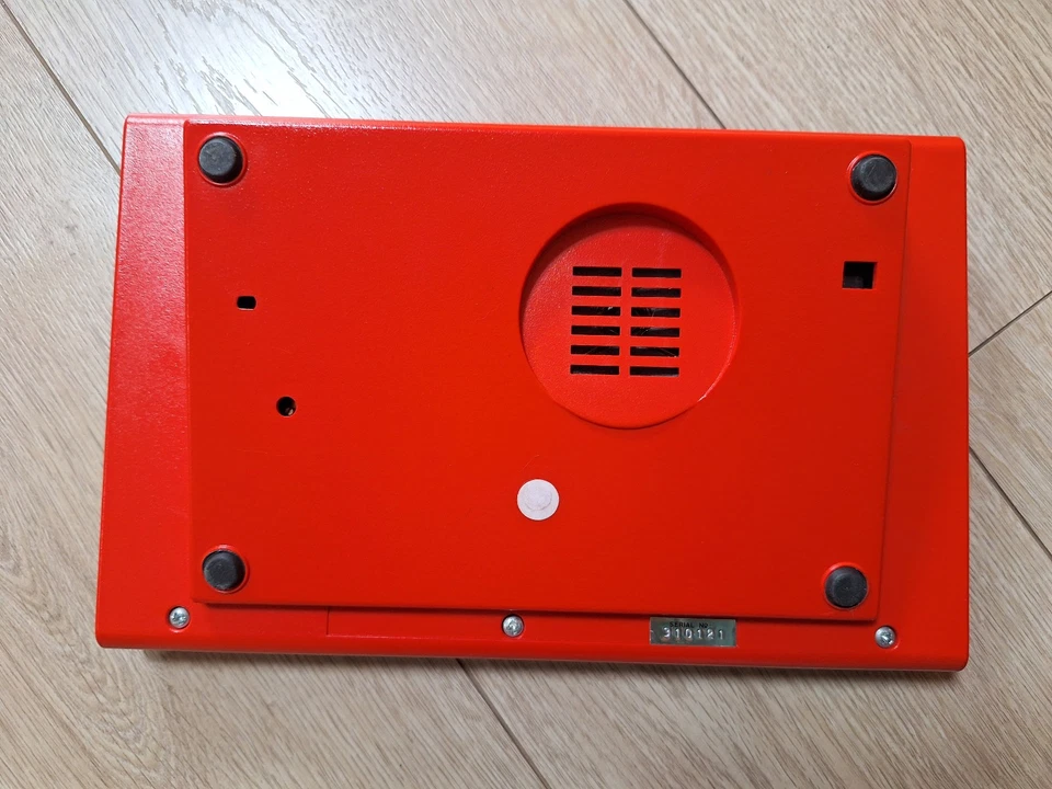 Oric Atmos avec alimentation et cable péritel - Photo 2/4