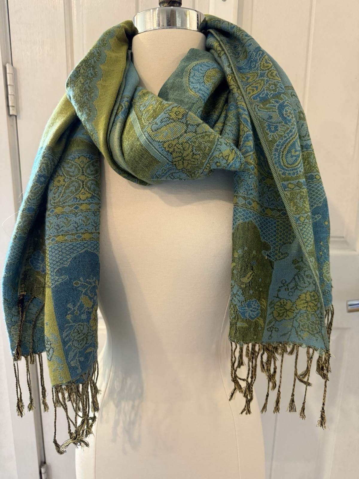 VTG Pashmina Silk Scarf Wrap Shawl Fringe 27.5*75 blue green floral paisley