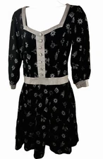 Shadow and Bone Dress Small Black Gray Skater Netflix Hot Topic Cotton Stretch