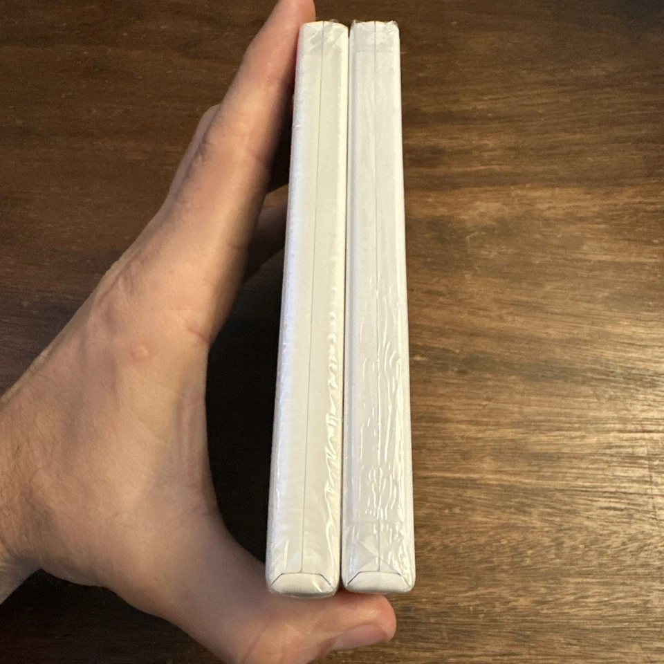 Brand New - The Sims 3 & Pets Bundle (Nintendo 3DS, 2011) Factory Sealed - Image 3 of 4