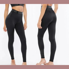 NWT 45 Savage x Fenty Forever Savage Leggings  SZ Small  6181