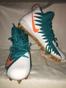 nfl football cleats