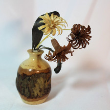 VTG Wood Hand Turned Knotted Vase and Carved Whittled Wood Flowers Whaley 1990