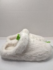 Crocs Classic Cozzzy Luxe Slipper Size 12 Men  s White NEW 