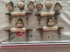Cabinet Hardware-Door Handles and Pulls