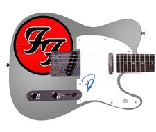 Foo Fighters Dave Grohl Signed  Autographed Custom Graphics Photo Guitar ACOA