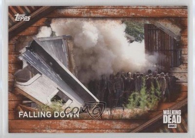 2017 Topps The Walking Dead Season 6 Rust Falling Down #35 1d3