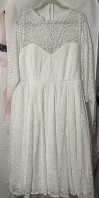 Torrid Ever After Ivory Lace Long Sleeve A-Line Ball Gown Size 24 Plus