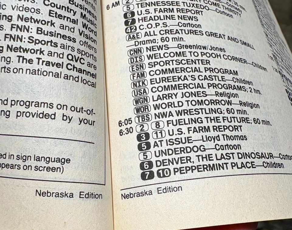 TV Guide Magazine Lot of 41 Issues From 1983 Classic Television Collectibles - Image 4 of 4