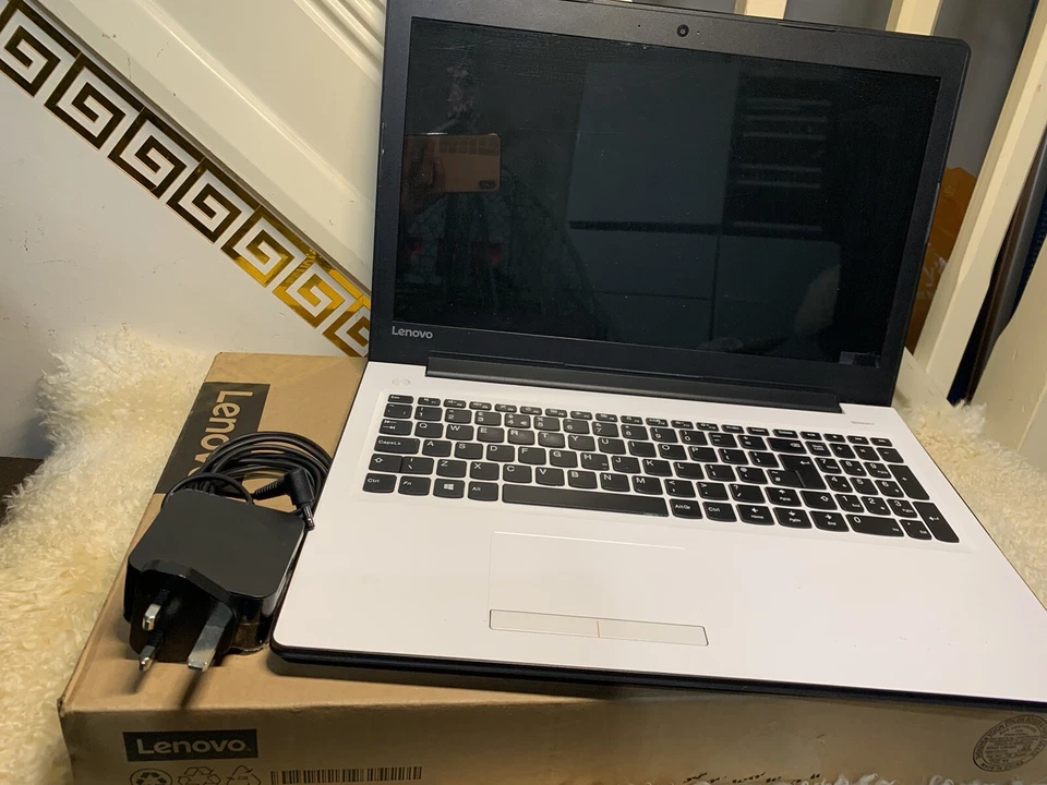 Lenovo IdeaPad 310 Laptop AMD A12-9700 2.50GH, SSD 250GB  White - Image 2 of 4