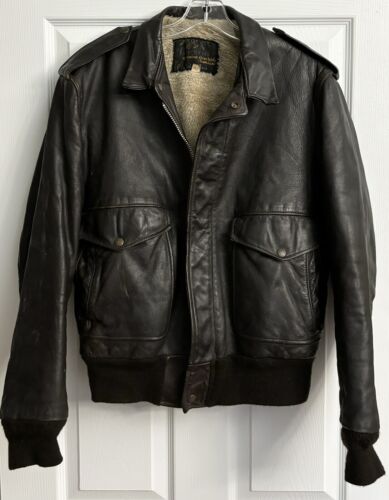 Vintage 1960s Schott Perfecto Leather Bomber Jacket Size 42.Beautiful Aging.DESC - Afbeelding 1 van 18
