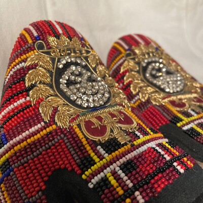 DONALD J PLINER Size 7M Multi-Color Beaded Skull Royal Crest  display picture 1