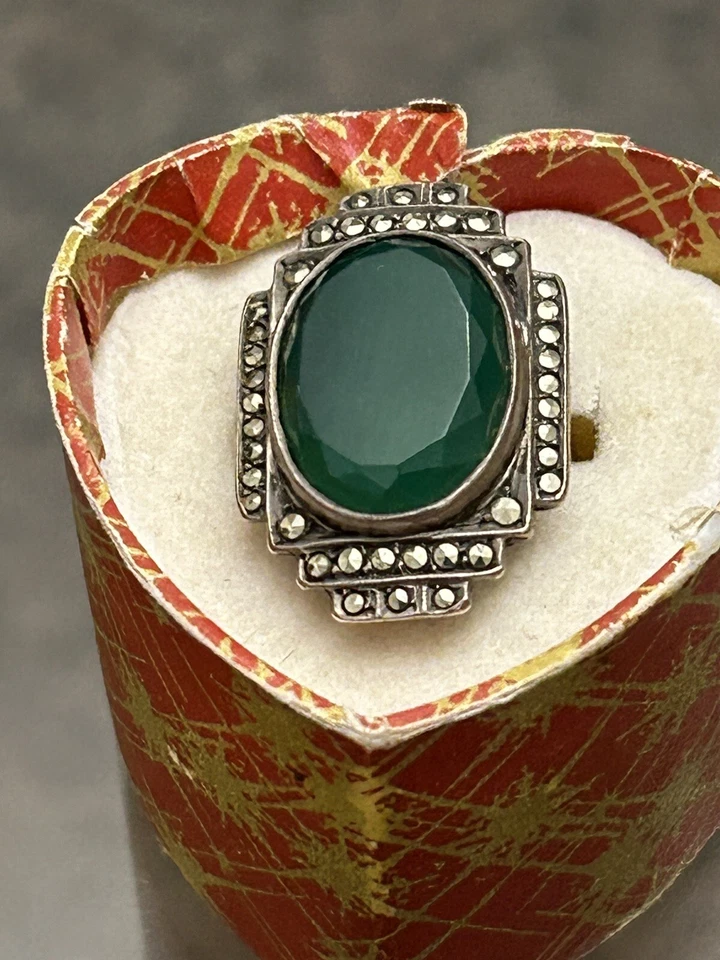 Anillo de plata alemán antiguo de María con piedras preciosas crisoprasa aussy ¡fantástico color verde! Foto 3 de 4