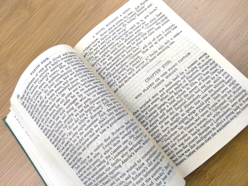 VINTAGE SMALL HARDCOVER BOOK VANITY FAIR BY W.M. THACKERAY THOMAS NELSON & SONS - Picture 4 of 6
