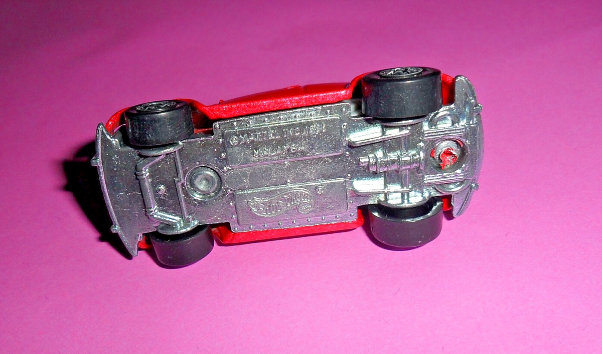 【未開封】Hot Wheels Volkswagen Beetle 1995 Hot Wheels Volkswagen Beetle Bug Pearl SERIES Pink New Out of