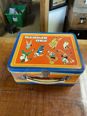 Vintage 1970's Pro Sport Metal Lunch Box By Ohio Art *No Thermos