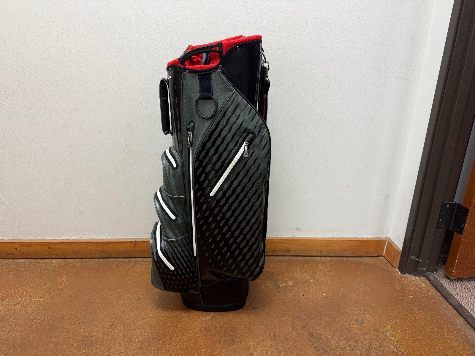 Lynx Attitude Waterproof 14-Way Cart Bag - Charcoal / Red  **NEW**