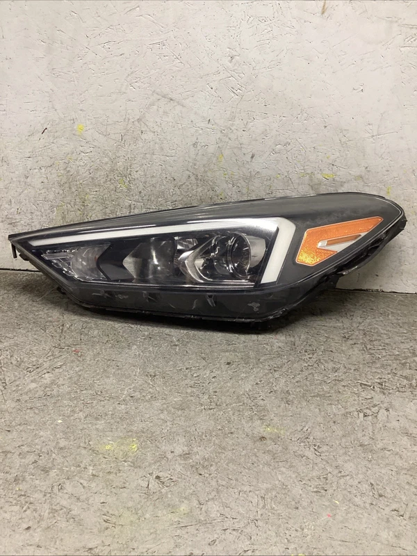 2019-2021 HYUNDAI TUCSON LEFT LH DRIVER SIDE HEADLIGHT HALOGEN 92101D3500 OEM