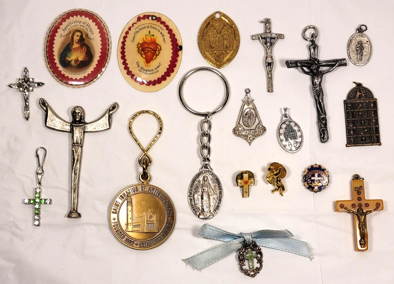 15+ Vintage Religious Articles (Crosses, Crucifixes, Pins, Charms, & More)